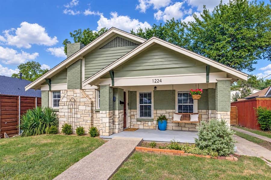 Property photo for 1224 Hollywood Avenue, Dallas, TX