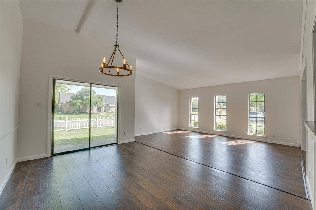 3113 Powell Drive, Rowlett, TX 75088 3113 Powell Drive, Rowlett, TX 75088