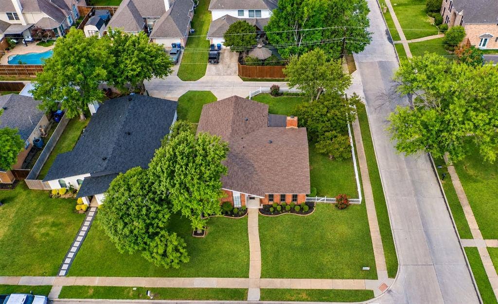 3113 Powell Drive, Rowlett, TX 75088 3113 Powell Drive, Rowlett, TX 75088