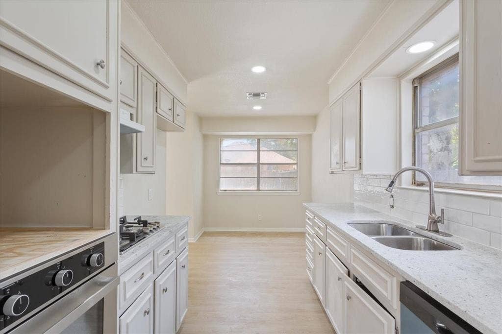 313 Carver Street, Waco, TX 76704 313 Carver Street, Waco, TX 76704