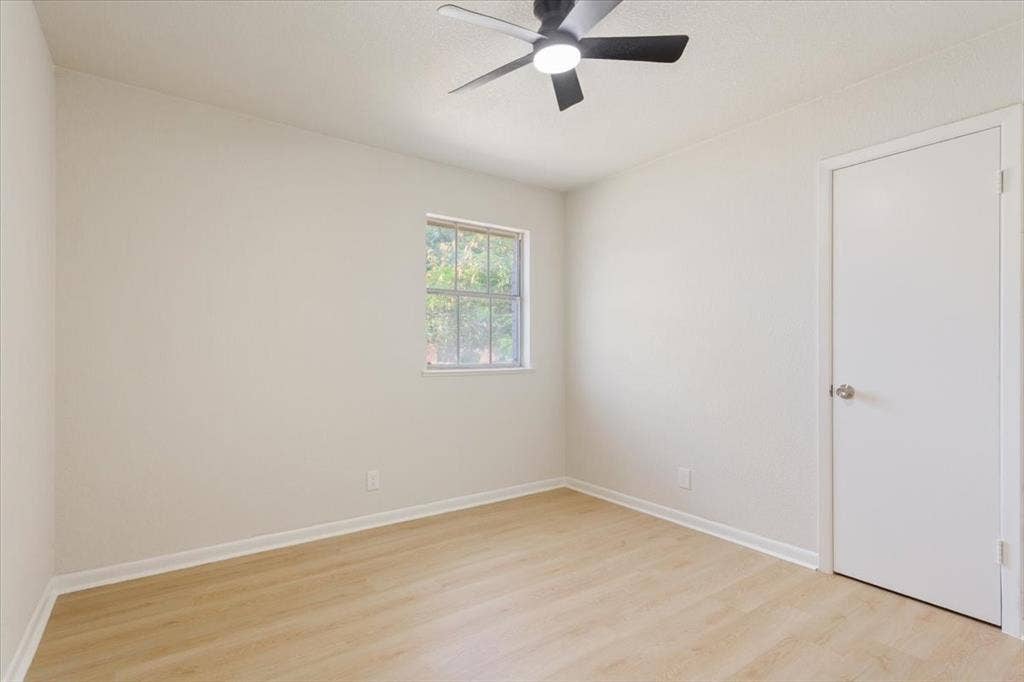 313 Carver Street, Waco, TX 76704 313 Carver Street, Waco, TX 76704