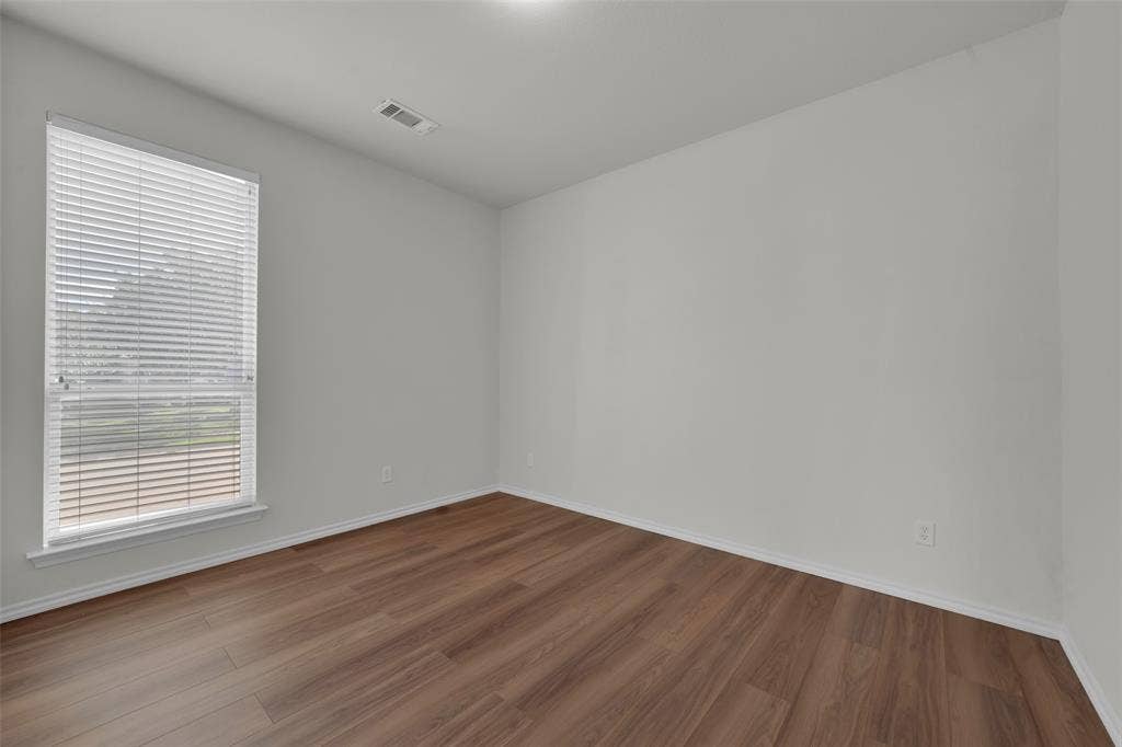 2716 Silver Hill Drive, Fort Worth, TX 76131