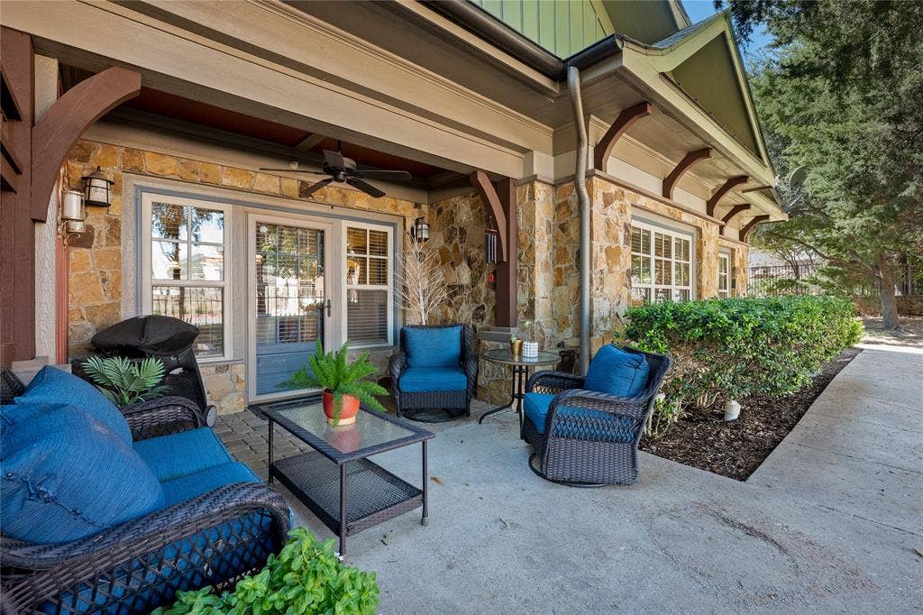 8820 Dewland Drive, #3204, McKinney, TX 75070 8820 Dewland Drive, #3204, McKinney, TX 75070