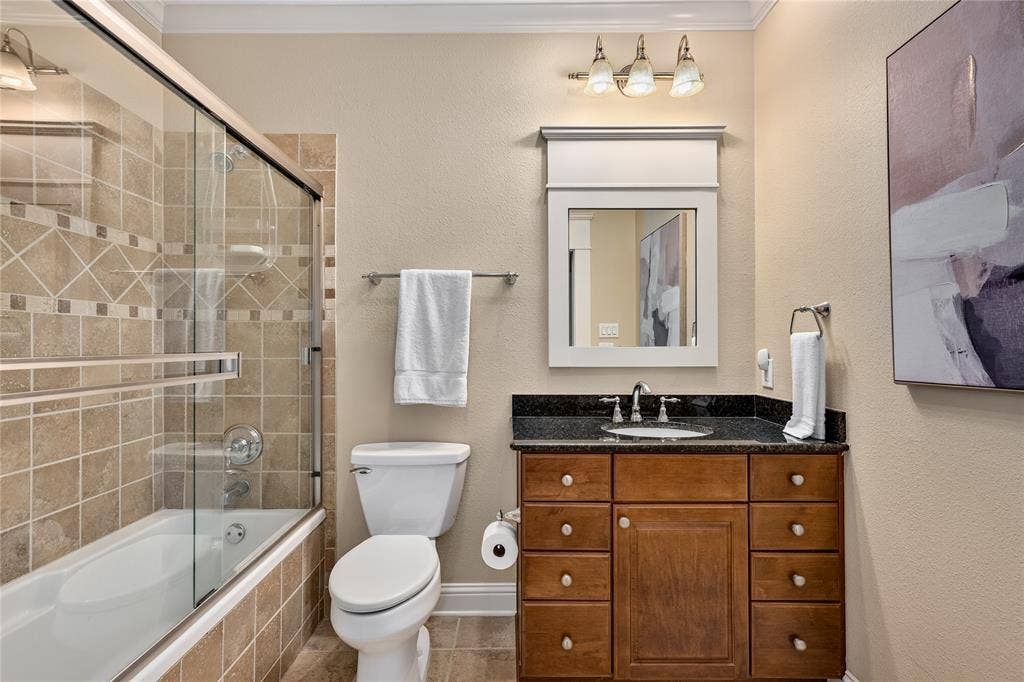 8820 Dewland Drive, #3204, McKinney, TX 75070 8820 Dewland Drive, #3204, McKinney, TX 75070