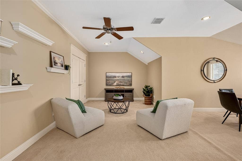 8820 Dewland Drive, #3204, McKinney, TX 75070 8820 Dewland Drive, #3204, McKinney, TX 75070