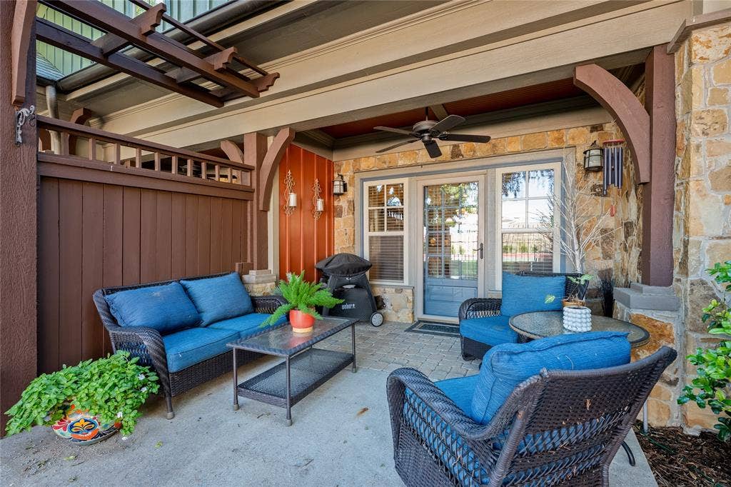 8820 Dewland Drive, #3204, McKinney, TX 75070 8820 Dewland Drive, #3204, McKinney, TX 75070