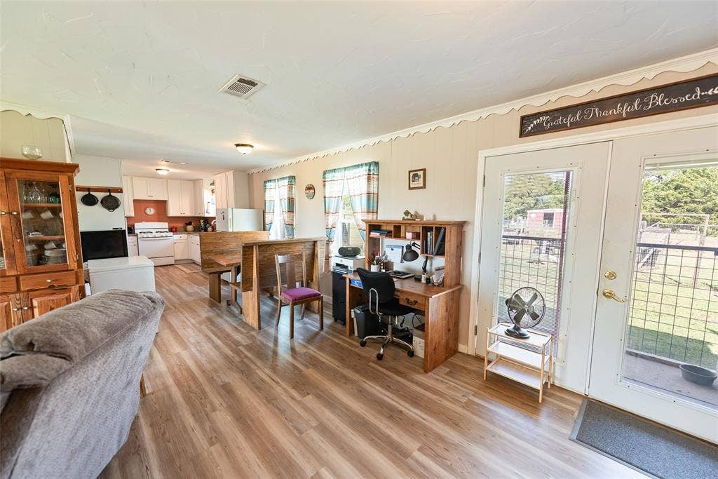 6963 FM 1377, Blue Ridge, TX 75424 6963 FM 1377, Blue Ridge, TX 75424