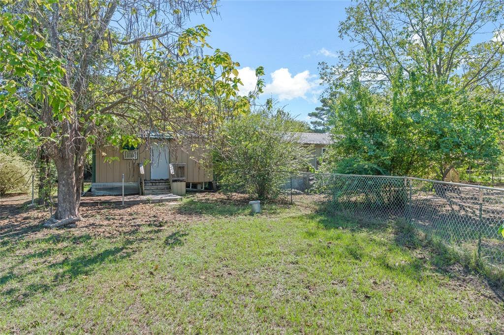 2528 Baywood Drive, Wills Point, TX 75169 2528 Baywood Drive, Wills Point, TX 75169