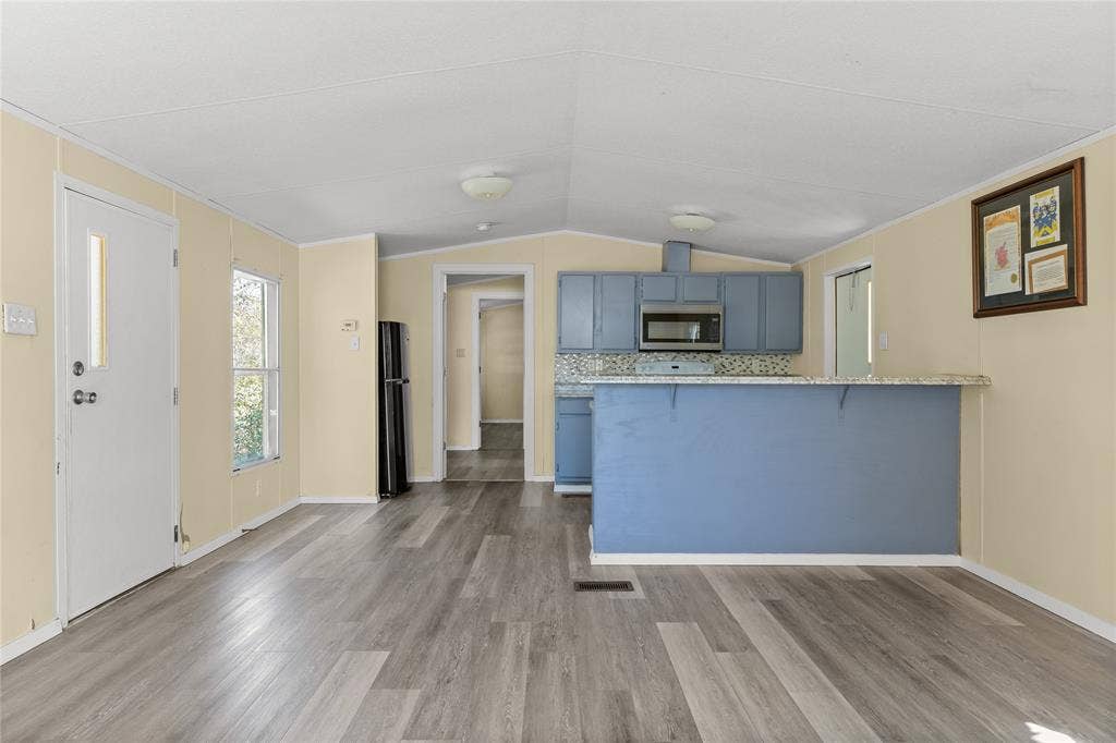 2528 Baywood Drive, Wills Point, TX 75169 2528 Baywood Drive, Wills Point, TX 75169