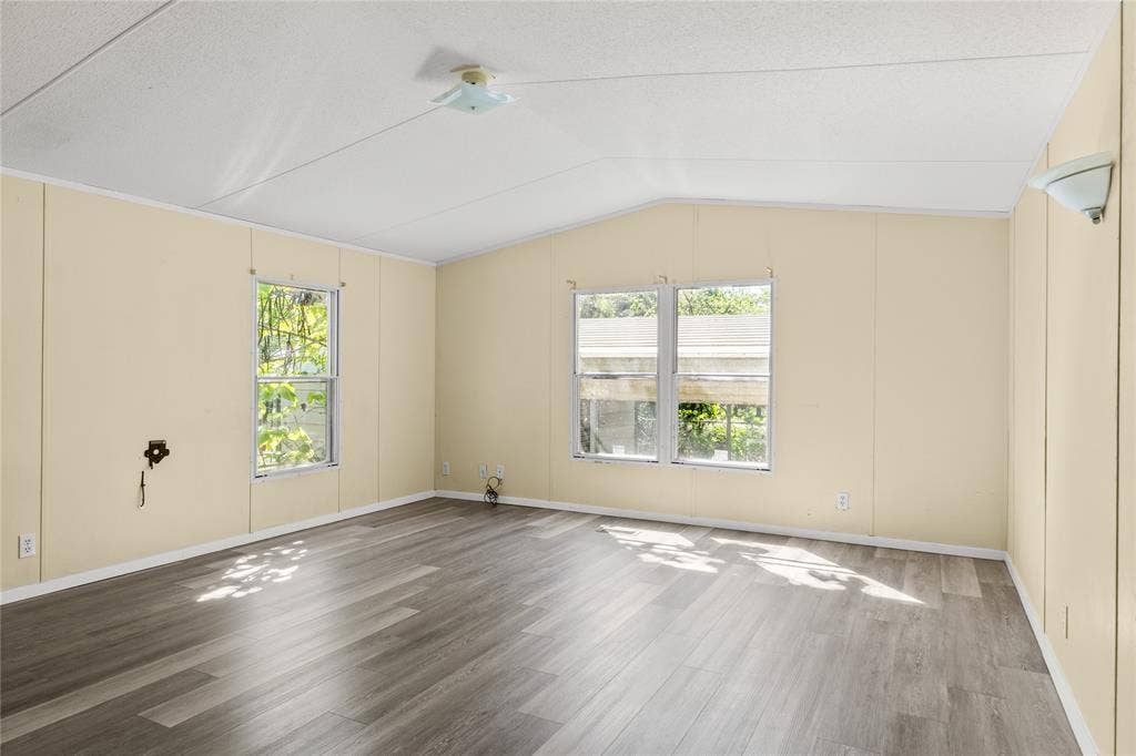 2528 Baywood Drive, Wills Point, TX 75169 2528 Baywood Drive, Wills Point, TX 75169