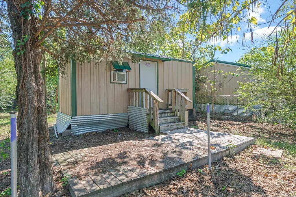 2528 Baywood Drive, Wills Point, TX 75169 Efficiency Apartment