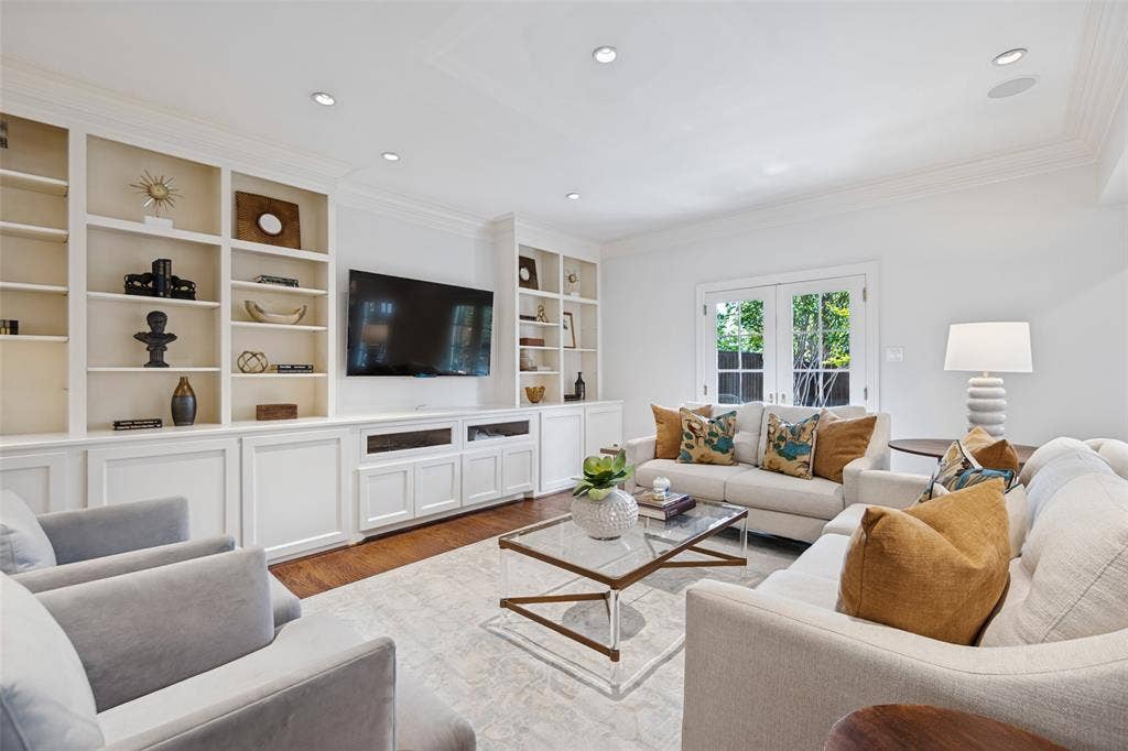 4629 Lorraine Avenue, Highland Park, TX 75209 4629 Lorraine Avenue, Highland Park, TX 75209