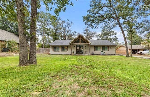 Property photo for 237 E Hideaway Lane, Hideaway, TX