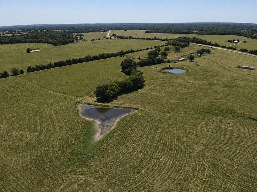 Property photo for TBD CR 33500, Sumner, TX