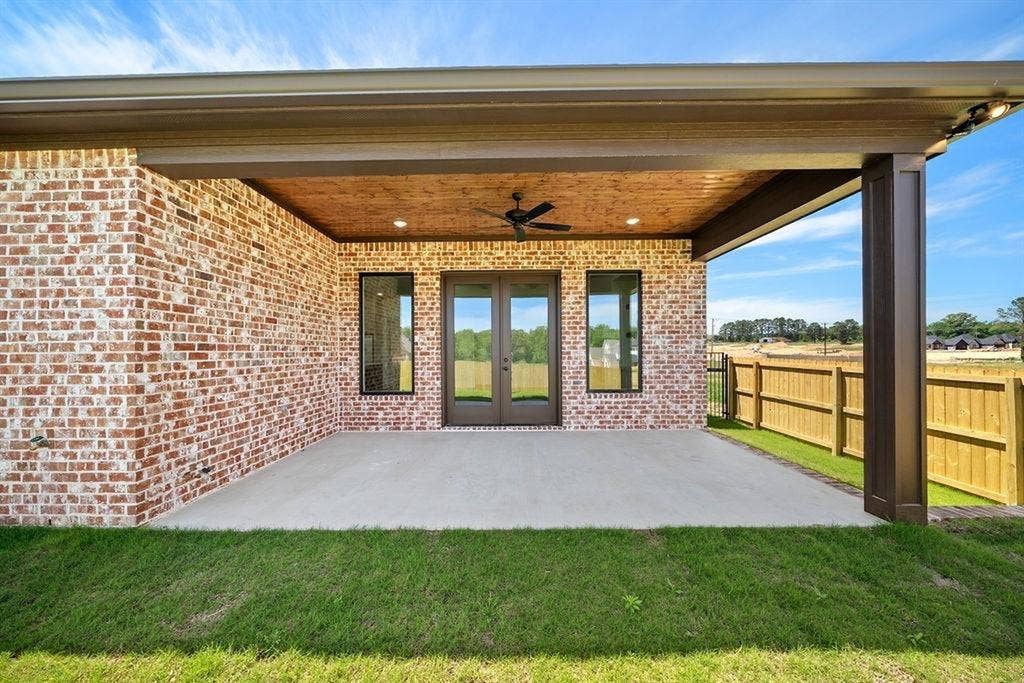 15073 Tilley Springs Cove, Tyler, TX 75703 15073 Tilley Springs Cove, Tyler, TX 75703