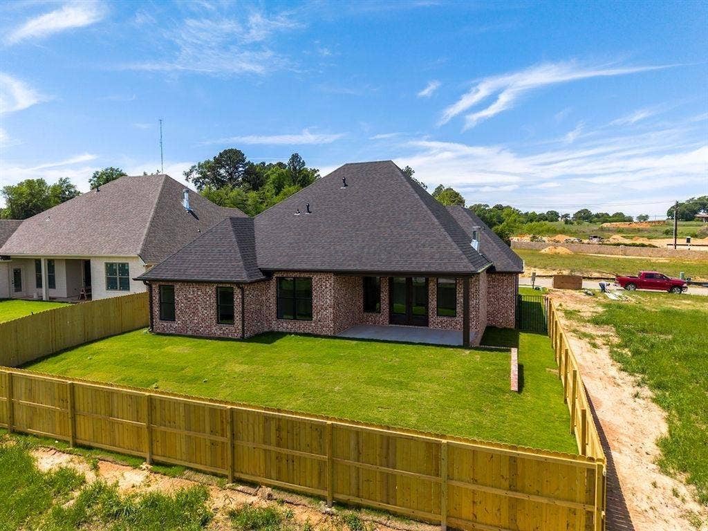 15073 Tilley Springs Cove, Tyler, TX 75703 15073 Tilley Springs Cove, Tyler, TX 75703