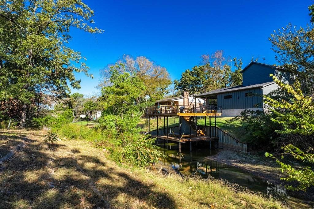 114 Lowe Drive, Mabank, TX 75156 114 Lowe Drive, Mabank, TX 75156
