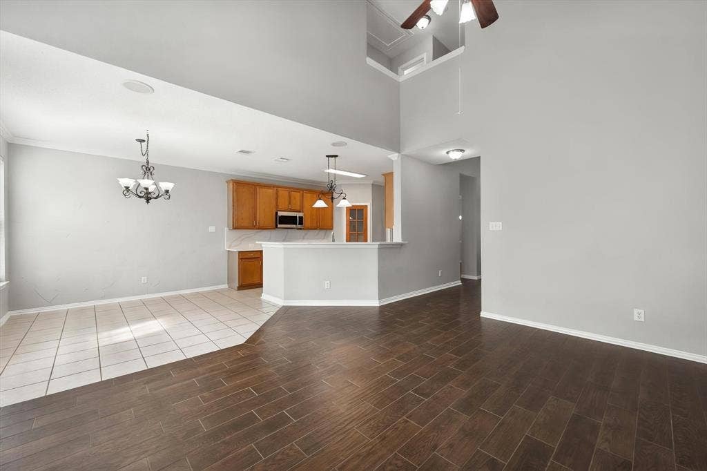 1102 Tanglewood Drive, Mansfield, TX 76063