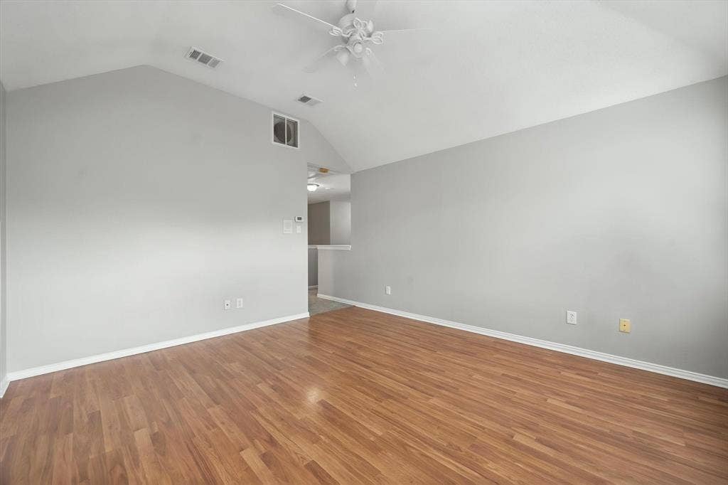 1102 Tanglewood Drive, Mansfield, TX 76063