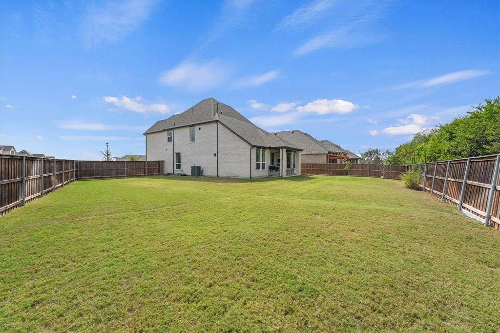 1868 Moscatel Lane, McLendon Chisholm, TX 75032 1868 Moscatel Lane, McLendon Chisholm, TX 75032