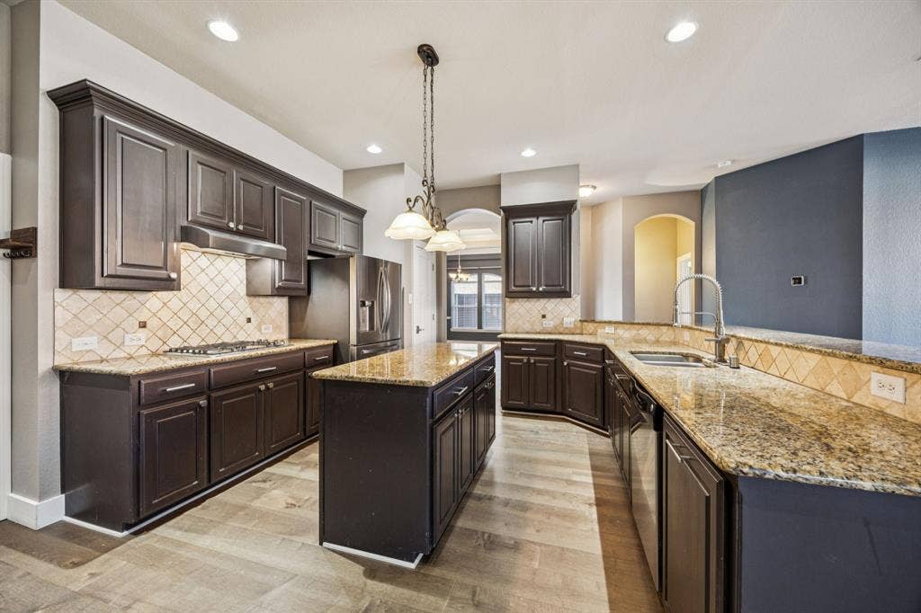 1211 Windgate Way, Allen, TX 75002 1211 Windgate Way, Allen, TX 75002