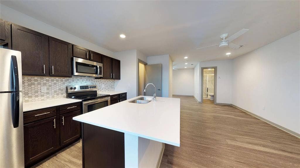 6304 Prospect Avenue, #208, Dallas, TX 75214 6304 Prospect Avenue, #208, Dallas, TX 75214