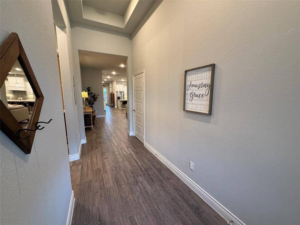 2625 Preakness Place, Celina, TX 75009 Entryway