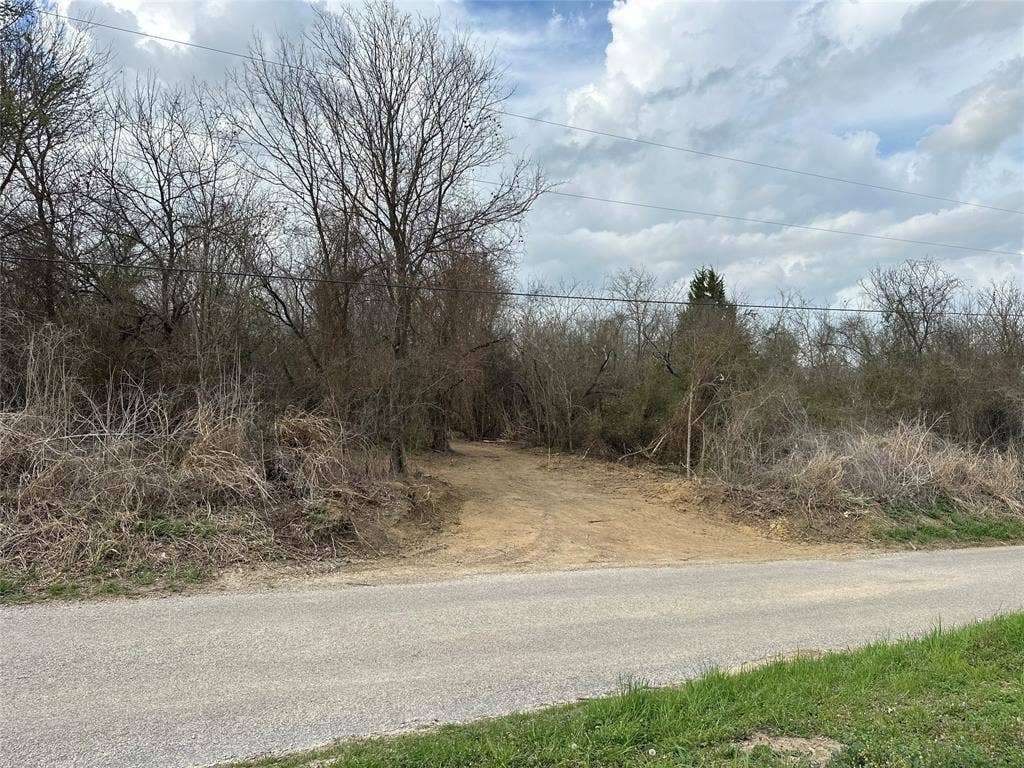 TBD Sandswitch Road, Ennis, TX 75119 TBD Sandswitch Road, Ennis, TX 75119