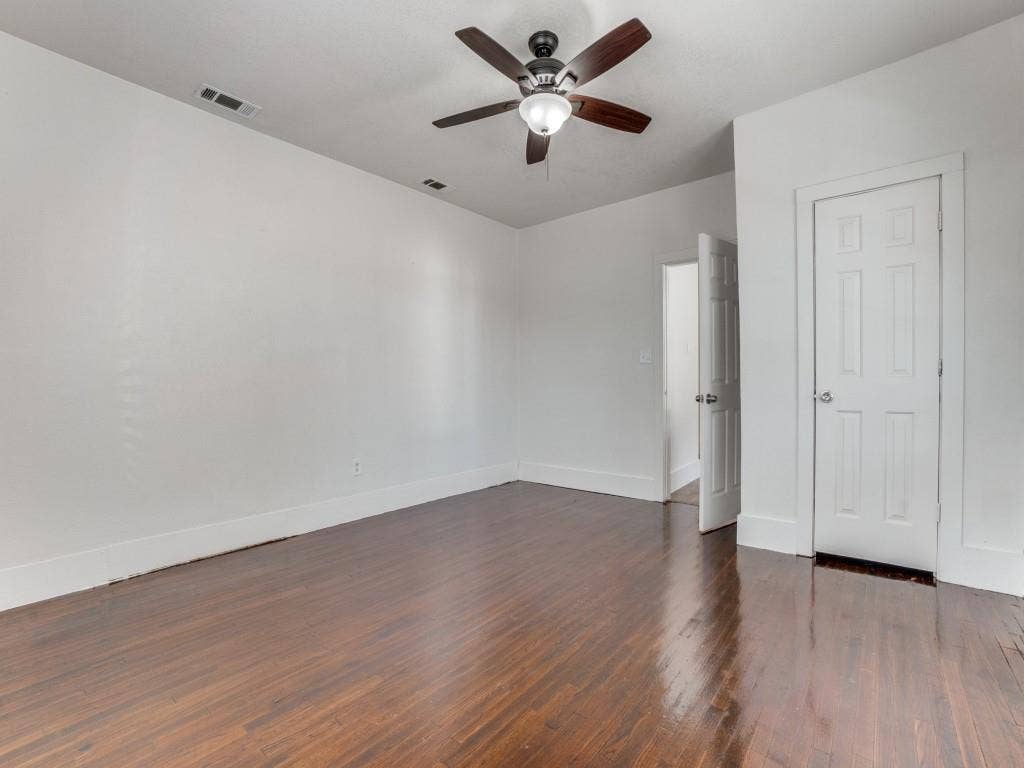 1628 Poplar Street, Dallas, TX 75215 1628 Poplar Street, Dallas, TX 75215