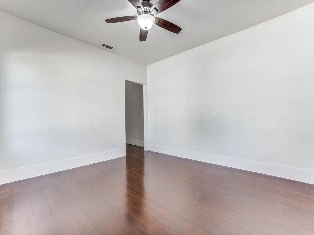 1628 Poplar Street, Dallas, TX 75215 1628 Poplar Street, Dallas, TX 75215