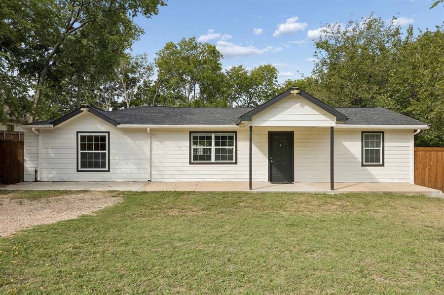 Property photo for 2245 County Road 337, McKinney, TX