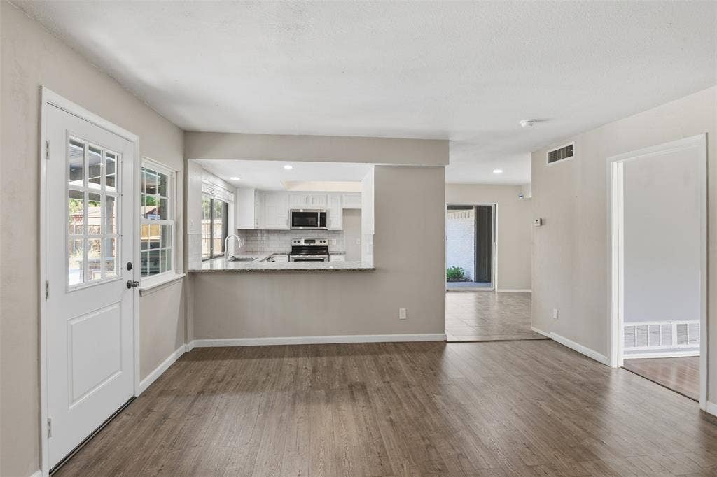 4529 Palos Verdes Drive, Mesquite, TX 75150