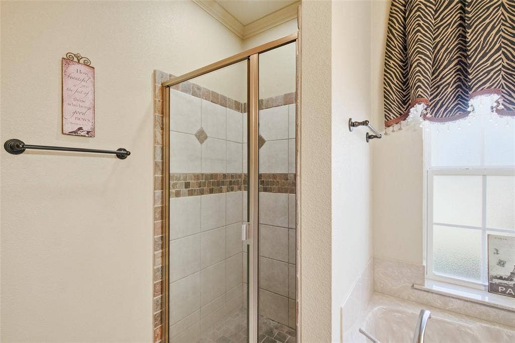 800 Cottonwood Court, Stephenville, TX 76401