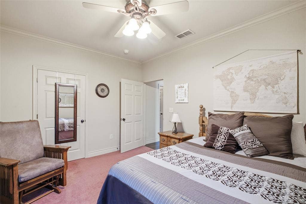 800 Cottonwood Court, Stephenville, TX 76401