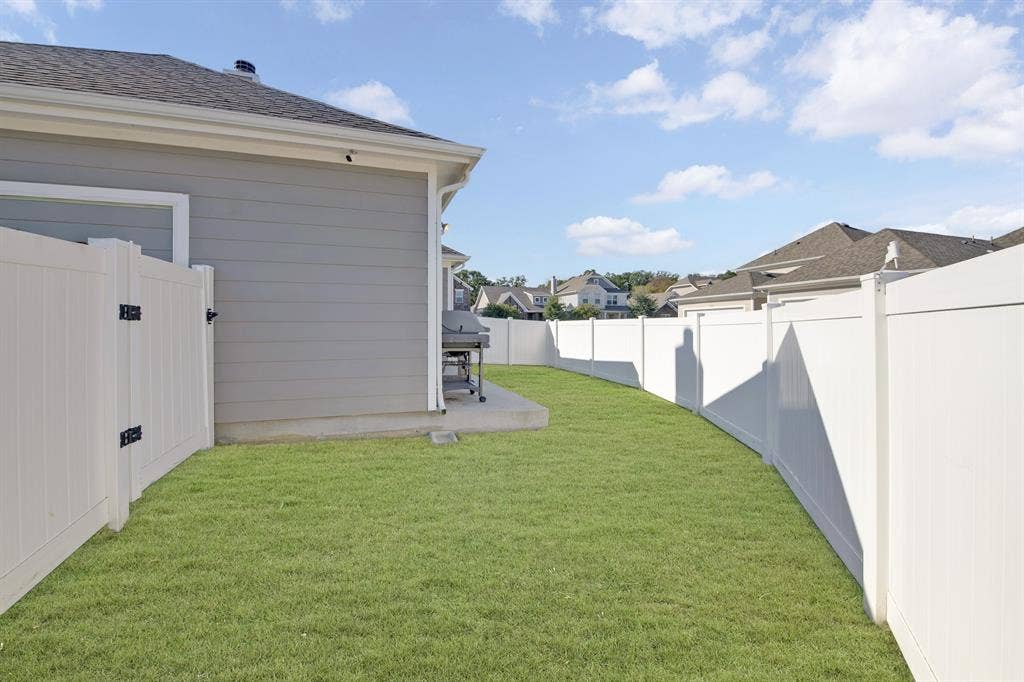 10141 Revere Drive, Providence Village, TX 76227 10141 Revere Drive, Providence Village, TX 76227