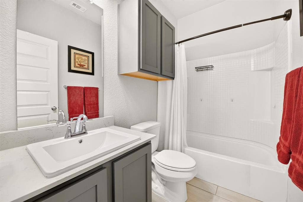 10141 Revere Drive, Providence Village, TX 76227 10141 Revere Drive, Providence Village, TX 76227