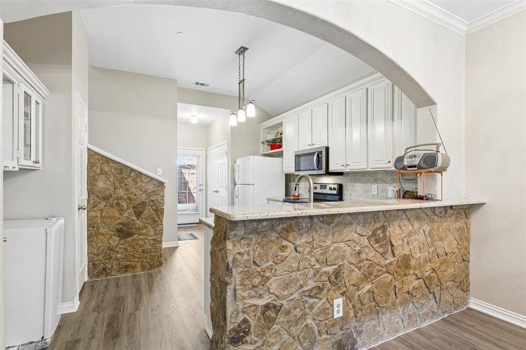 575 S Virginia Hills Drive, #503, McKinney, TX 75072 575 S Virginia Hills Drive, #503, McKinney, TX 75072