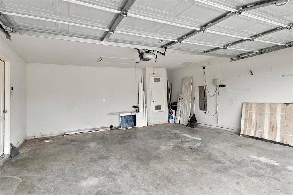 2105 Glendale Drive, Plano, TX 75023