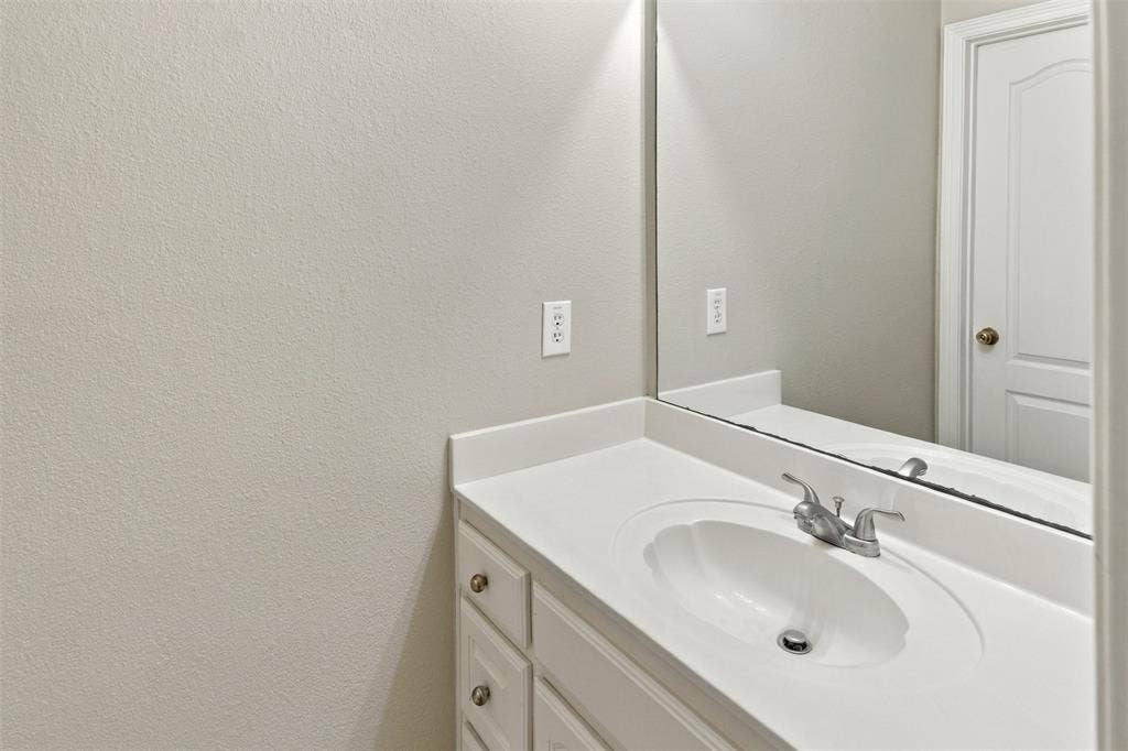 2105 Glendale Drive, Plano, TX 75023