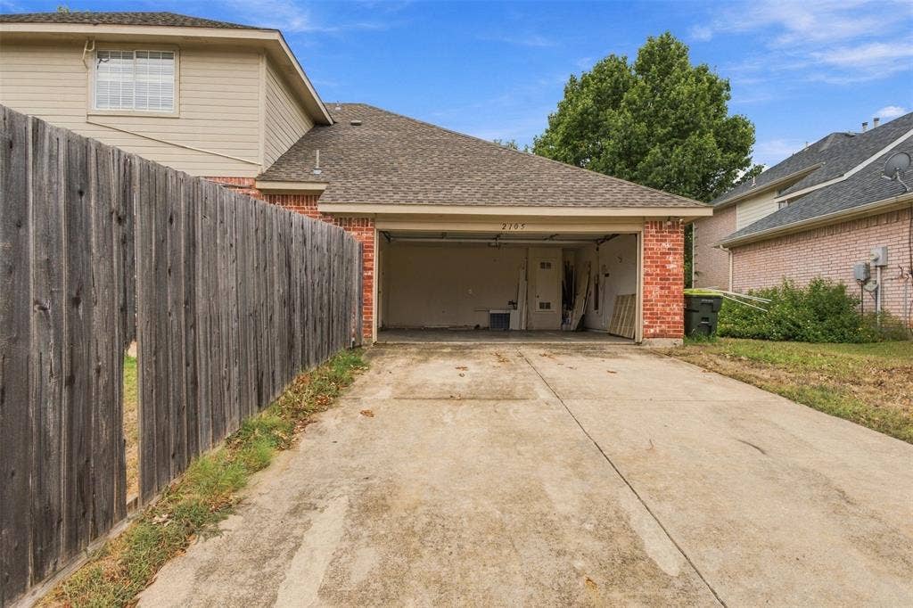 2105 Glendale Drive, Plano, TX 75023