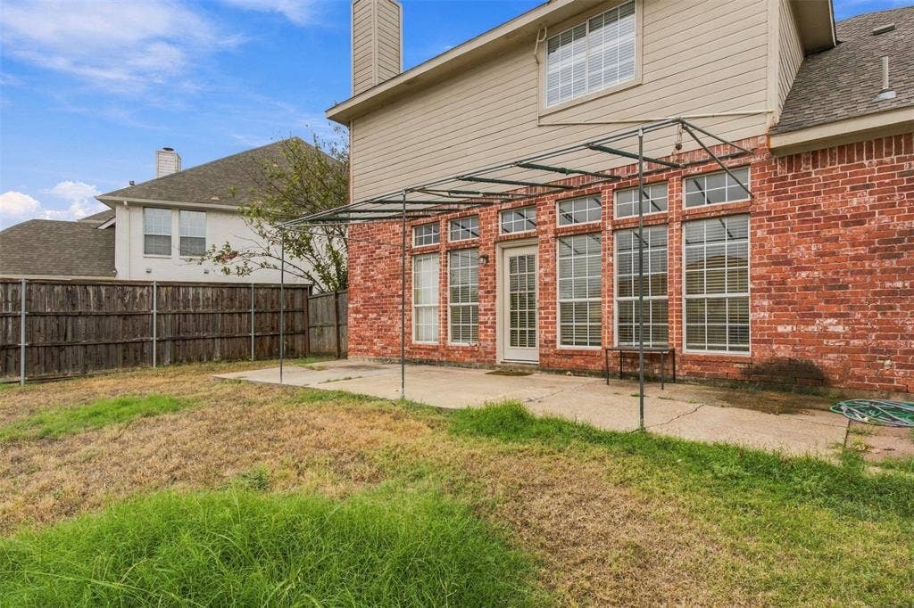 2105 Glendale Drive, Plano, TX 75023