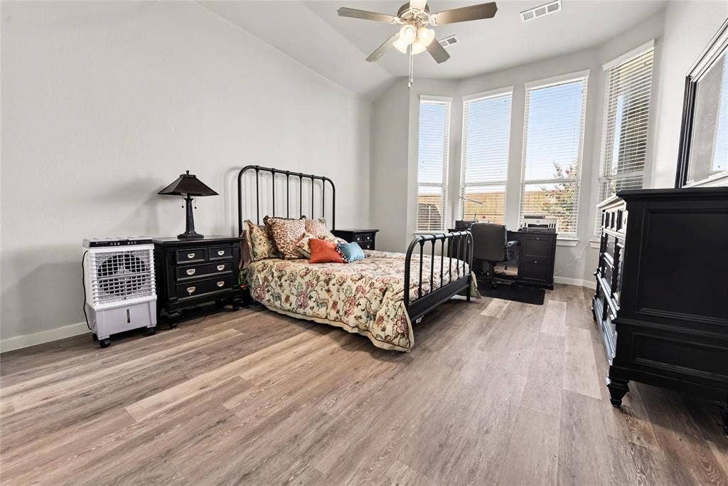 1548 Seminole Drive, Forney, TX 75126 1548 Seminole Drive, Forney, TX 75126