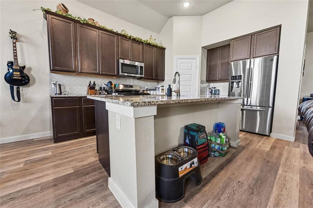 1548 Seminole Drive, Forney, TX 75126 1548 Seminole Drive, Forney, TX 75126