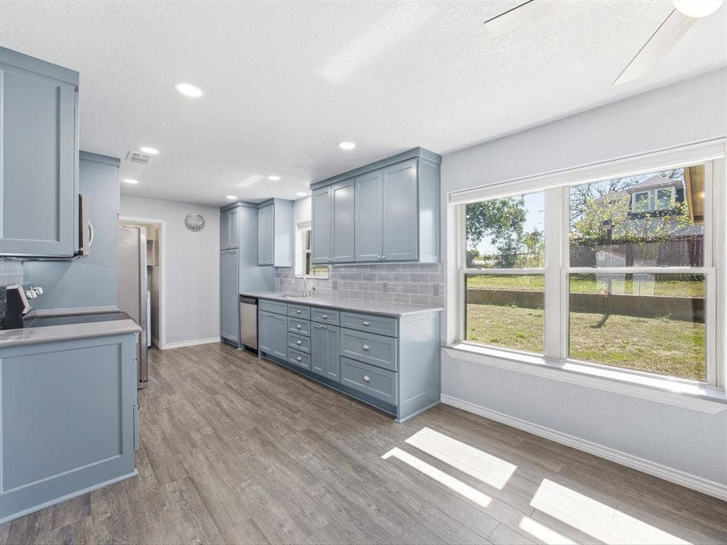 101 W Park Street, Decatur, TX 76234