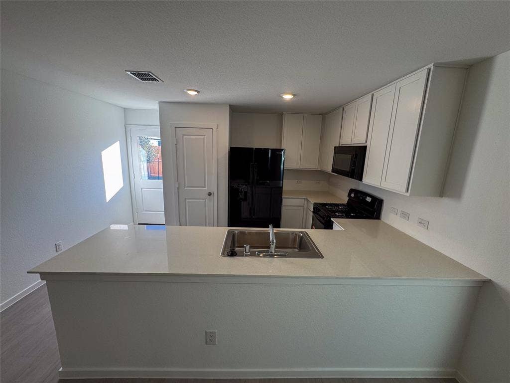 3915 Selawik Street, Sherman, TX 75090