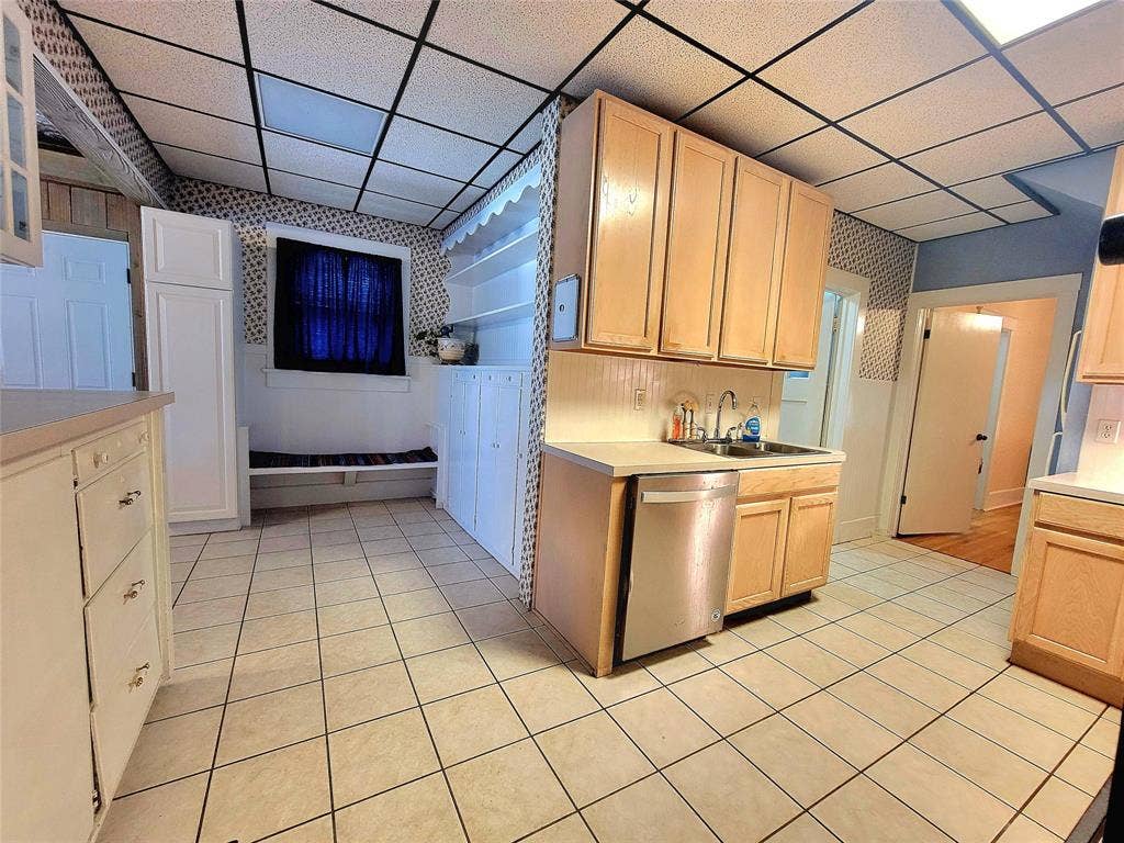 1835 S 7th Street, Abilene, TX 79602 1st floor