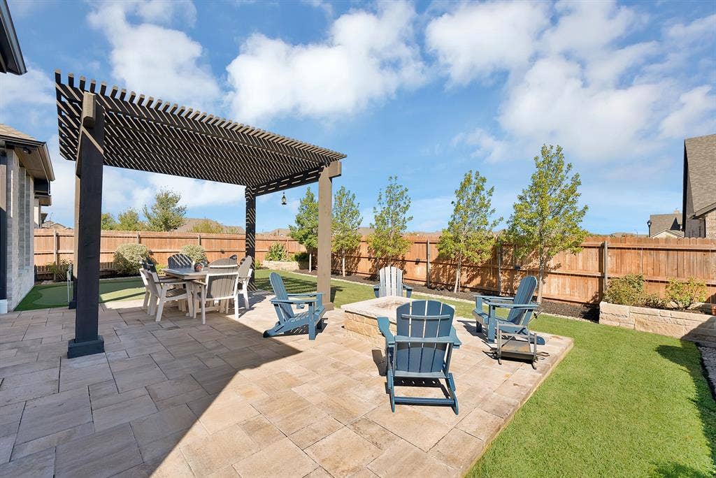 15032 Chipwood Drive, Aledo, TX 76008 Wood burning fire pit, custom pergola, landscaping