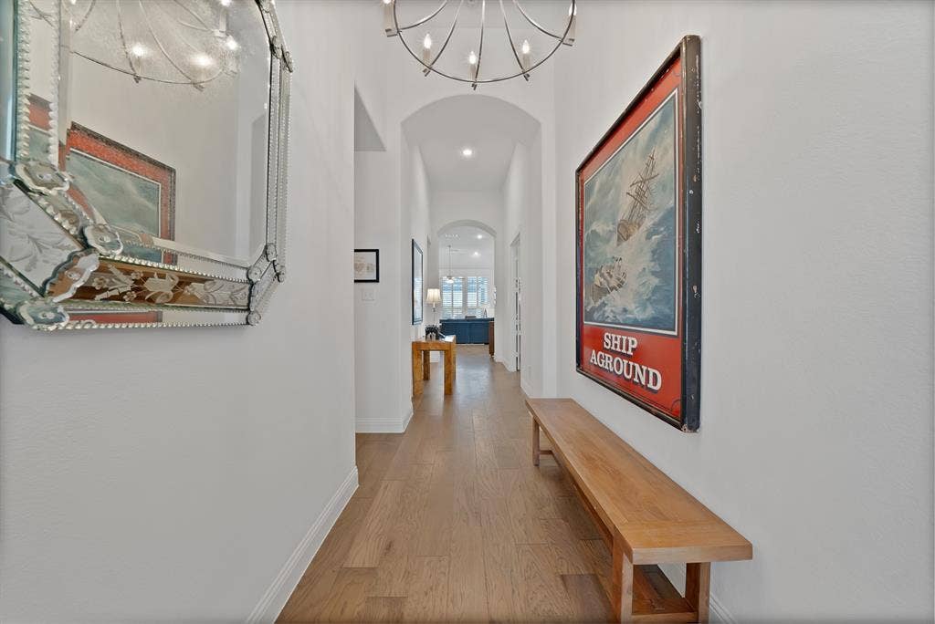 15032 Chipwood Drive, Aledo, TX 76008 wide hallway