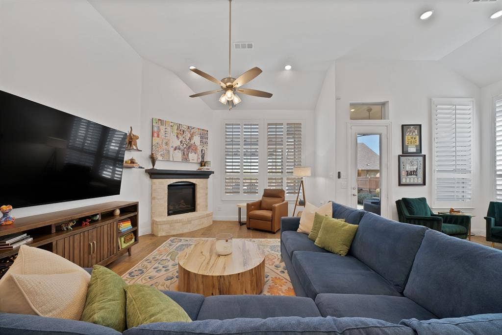 15032 Chipwood Drive, Aledo, TX 76008 Gas fire place, dog door, custom shutters, ceiling fan