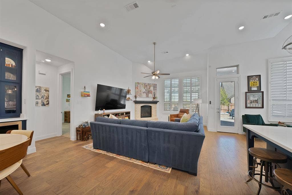 15032 Chipwood Drive, Aledo, TX 76008 Gas fire place, dog door, custom shutters, ceiling fan